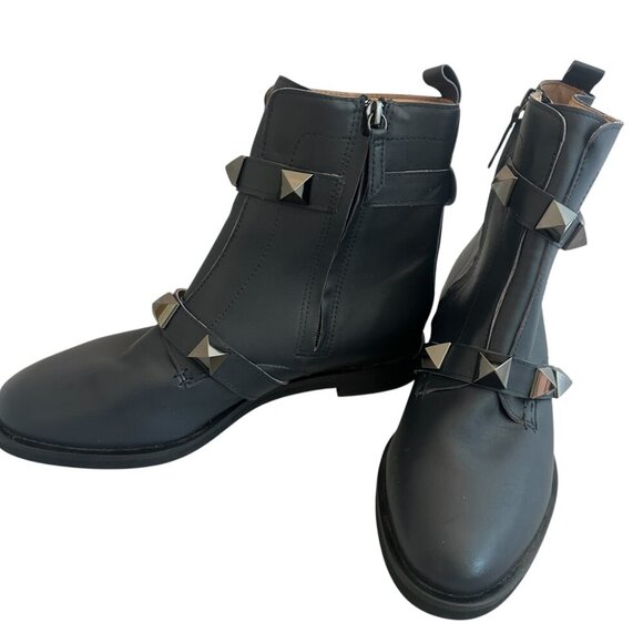 All Black Pyramid Stud Booties Boots Dark Blue Leather Luxury Size 41 10.5 Women - Picture 9 of 12